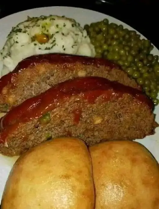 Old-Fashioned-Meatloaf-Pucad-Recipes