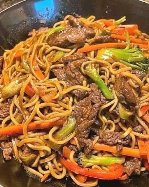 Homemade-Beef-Lo-Mein-Pucad-Recipes