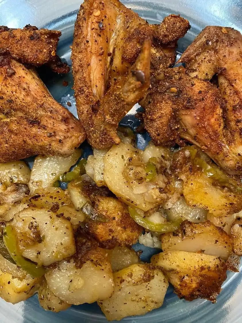 baked-chicken-wings-and-stewed-potatoes-Pucad-Recipes